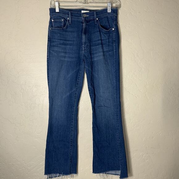 Mother insider crop step fray jeans in I’ve got you size 27. - Picture 11 of 11